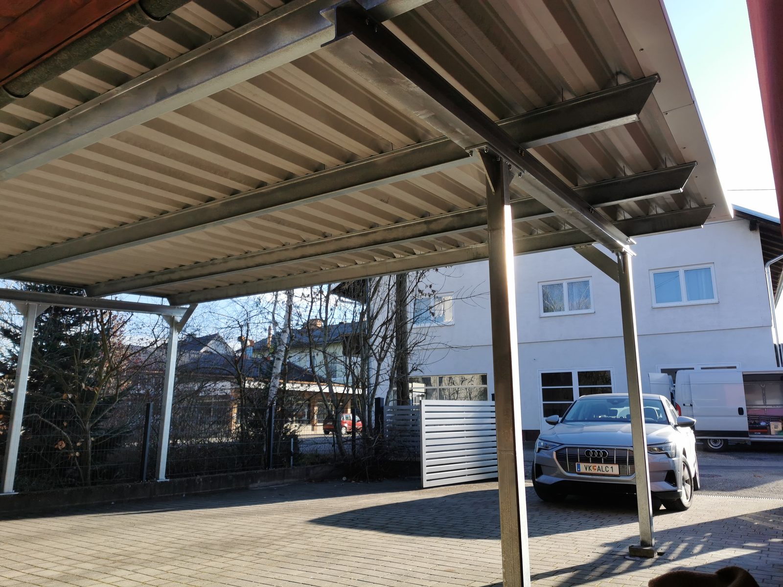 Referenzprojekt 2 — Stahlcarport von IhrCarport.eu, Ansicht 3